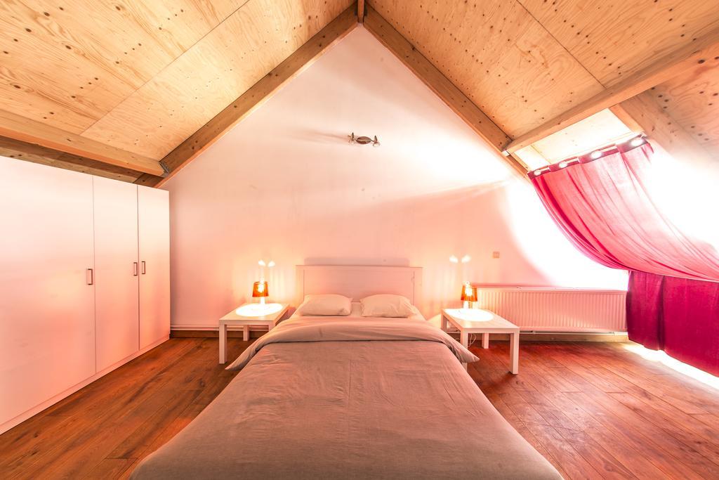 Rentbynight Aparthotel Brüsszel Szoba fotó